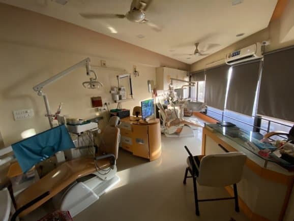 Dev Multispeciality Dental Care facility photo