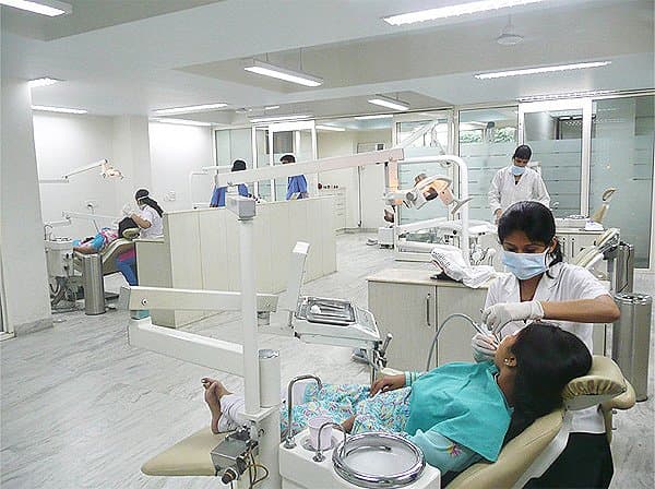 Mother Dental Implant clinic facility photo